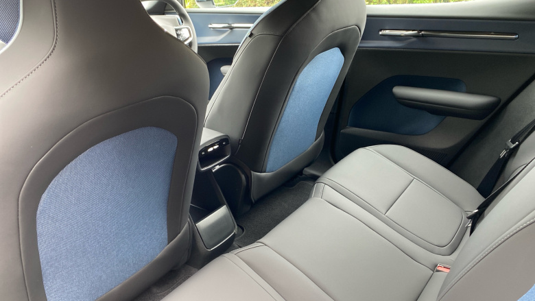 Volvo EX30 315kW Twin Motor Performance Plus 69kWh 5dr Auto Electric Estate